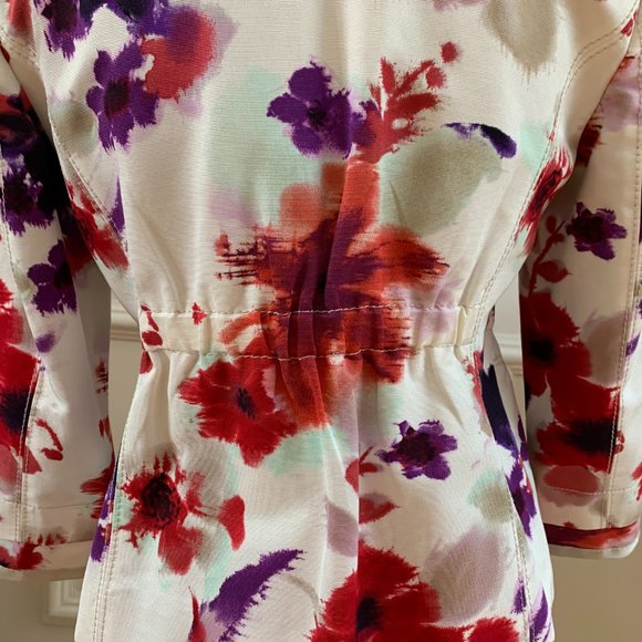 Elie Tahari Spring Watercolor Floral Blazer - Picture 8 of 9